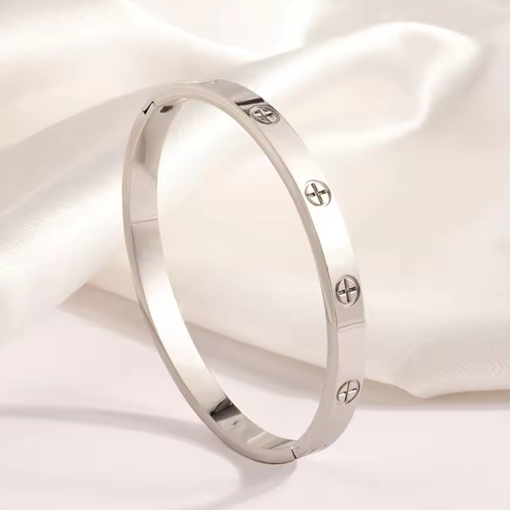 Elegant Silver Bangle Bracelet